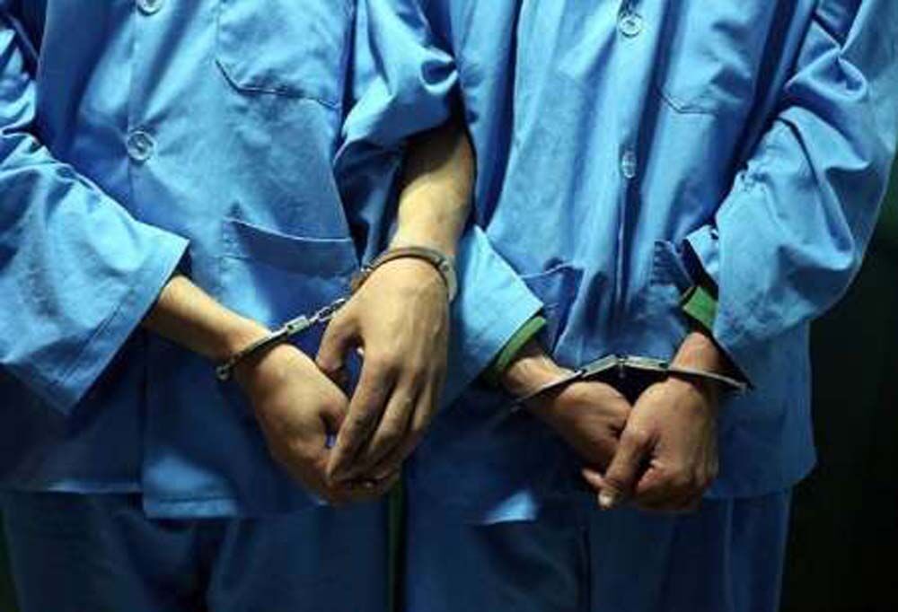 دستگیری ۵نفر از عوامل تیراندازی در شوش دستگیری ۵نفر از عوامل تیراندازی در شوش