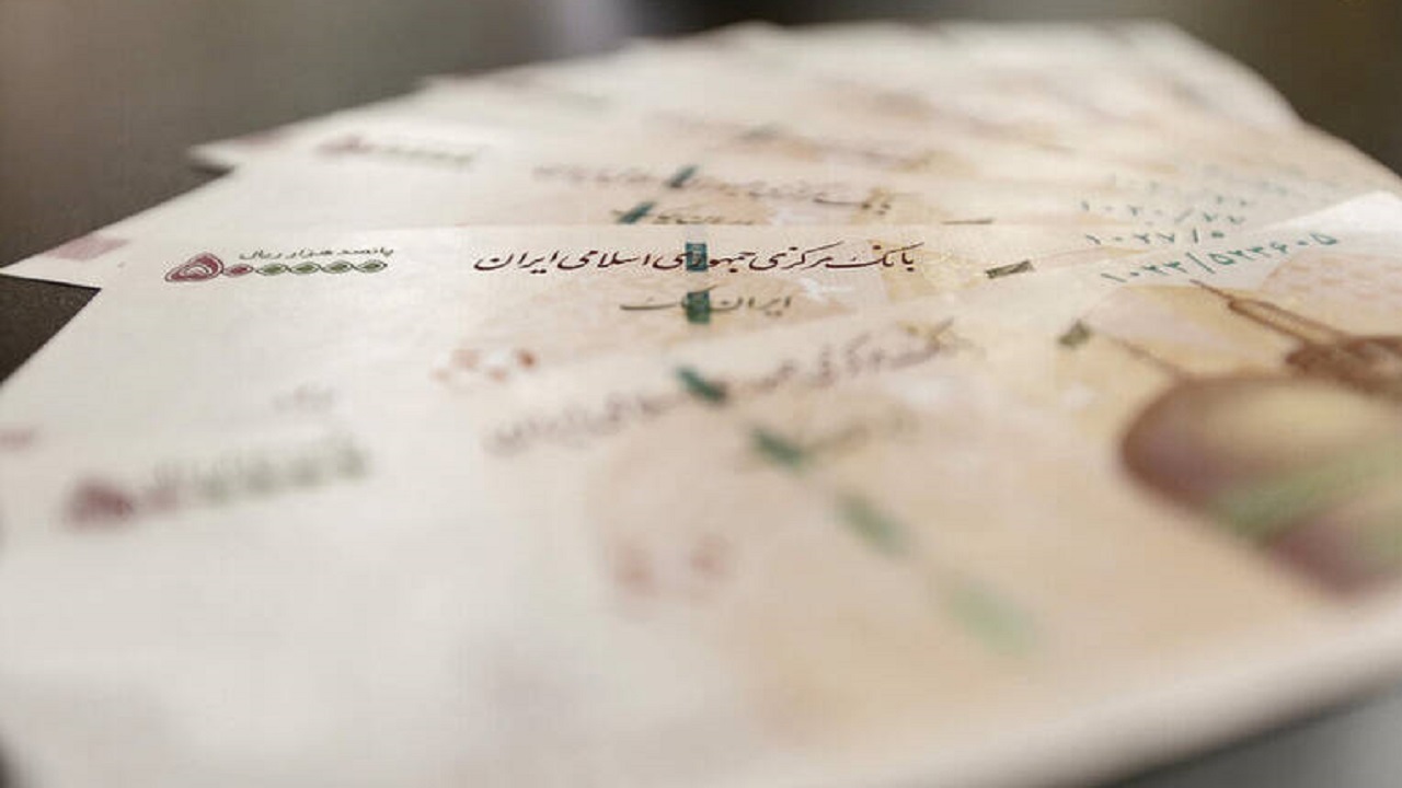 چند می گیری کار نکنی؟ /  نجومی بگیران قانونی!