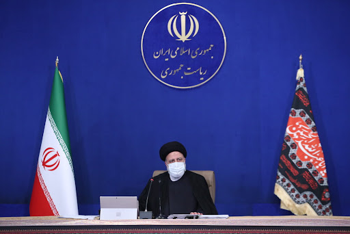 نگاهی به اولین کارنامه دولت سیزدهم در سیاست گذاری خودرو نگاهی به اولین کارنامه دولت سیزدهم در سیاست گذاری خودرو