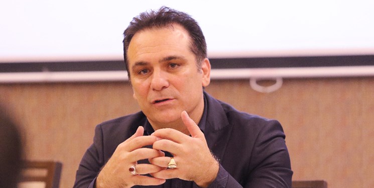 یک ایرانی در AFC پست گرفت + عکس