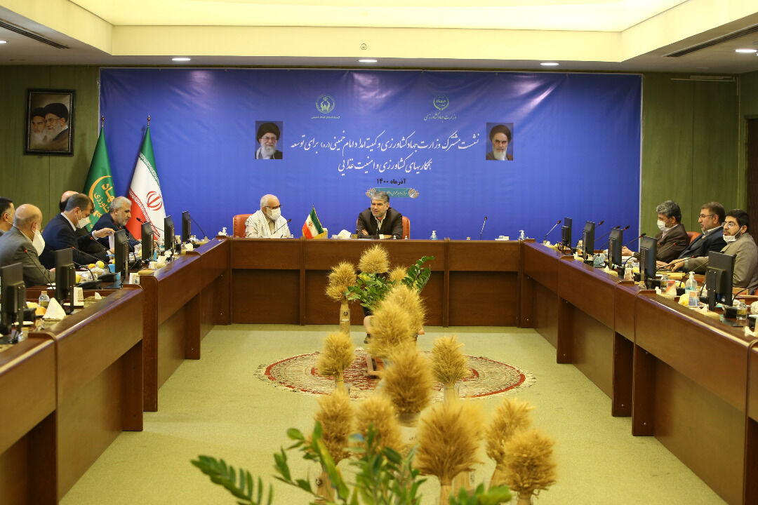 تفاهمنامه همکاری وزارت کشاورزی و کمیته امداد برای توانمندسازی عشایر تفاهمنامه همکاری وزارت کشاورزی و کمیته امداد برای توانمندسازی عشایر