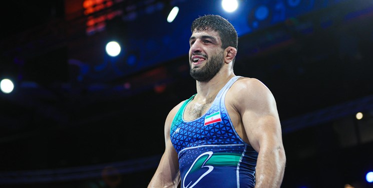 پیروزی یزدانی بر تیلور برترین لحظه کشتی سال۲۰۲۱ + عکس