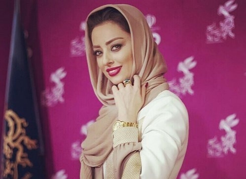 پالتوی خوش رنگ نفیسه روشن + عکس پالتوی خوش رنگ نفیسه روشن + عکس