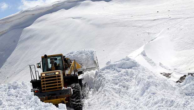 آخرین خبرها از کوهنوردان گرفتار در دیزین آخرین خبرها از کوهنوردان گرفتار در دیزین