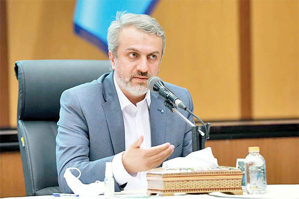 قیمت گذاری خودرو باید به نفع تولید داخلی باشد / رونمایی از برنامه ۹محوری تحول صنعت خودرو قیمت گذاری خودرو باید به نفع تولید داخلی باشد / رونمایی از برنامه ۹محوری تحول صنعت خودرو