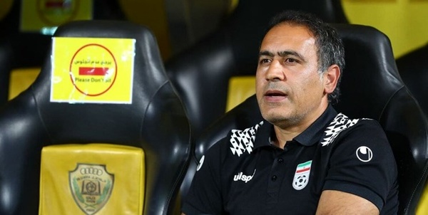 حضور مهدوی کیا در بازی نمادین ستارگان در ورزشگاه جام جهانی حضور مهدوی کیا در بازی نمادین ستارگان در ورزشگاه جام جهانی