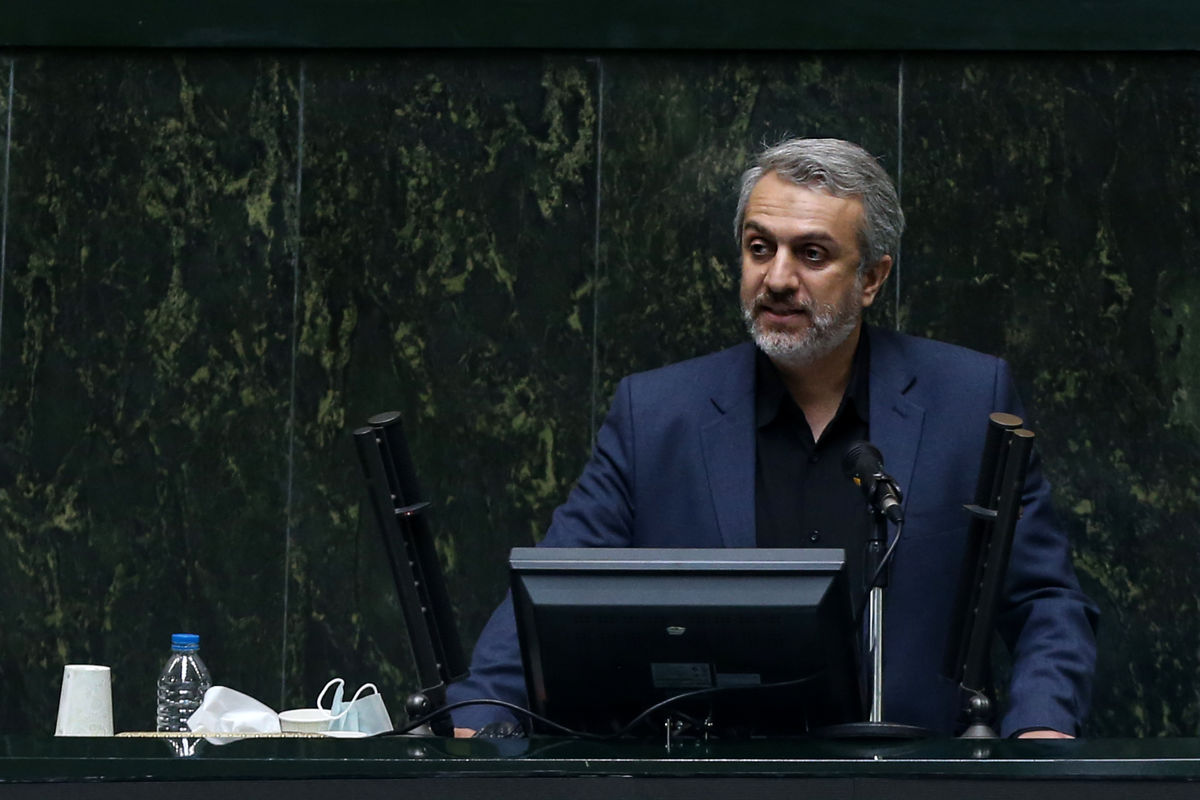 استیضاح «فاطمی امین» کلید خورد / وزیر صمت اولین مردودی دولت سیزدهم؟ استیضاح «فاطمی امین» کلید خورد / وزیر صمت اولین مردودی دولت سیزدهم؟