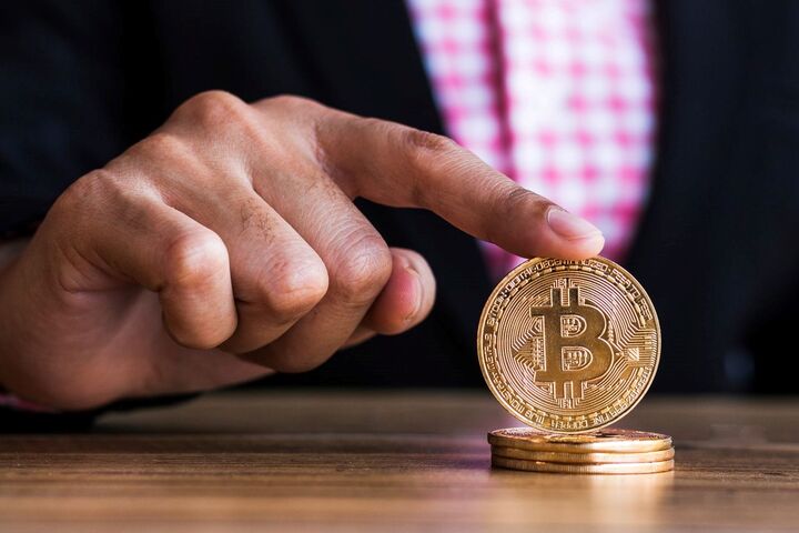 نسبت قیمت به سود بیتکوین (P/E)چیست؟ / معیار کلیدی معامله گران نسبت قیمت به سود بیتکوین (P/E)چیست؟ / معیار کلیدی معامله گران