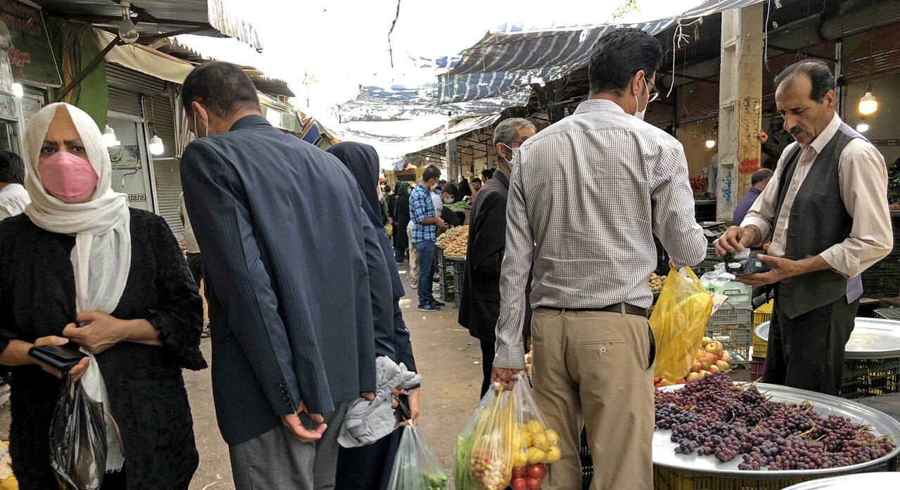 اگر پروتکل ها را رعایت کنیم کرونا مهار می شود اگر پروتکل ها را رعایت کنیم کرونا مهار می شود