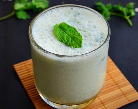 این افراد اصلا نباید دوغ بخورند این افراد اصلا نباید دوغ بخورند