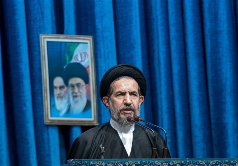 امام جمعه تهران: ساختار خودروسازی ایران فاسد و آلوده است امام جمعه تهران: ساختار خودروسازی ایران فاسد و آلوده است
