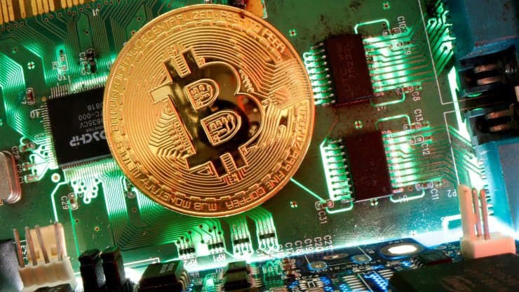 شاخص فاندینگ ریت بیت کوین /  تاثیر این متغیر بر سقوط و صعود!