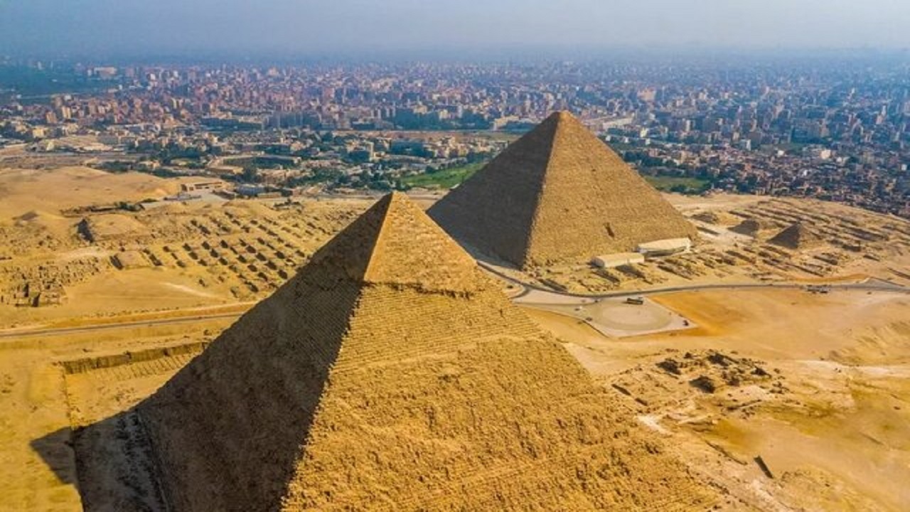 چرا مصریان به ساخت هرم ادامه ندادند؟ چرا مصریان به ساخت هرم ادامه ندادند؟