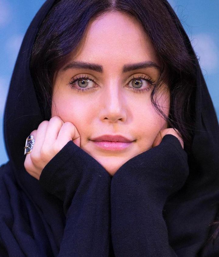 سال جدید الناز شاکردوست در کنار خانواده + عکس سال جدید الناز شاکردوست در کنار خانواده + عکس