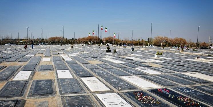 قیمت گران ترین قبر در سال ۱۴۰۰ چند بود؟ قیمت گران ترین قبر در سال ۱۴۰۰ چند بود؟