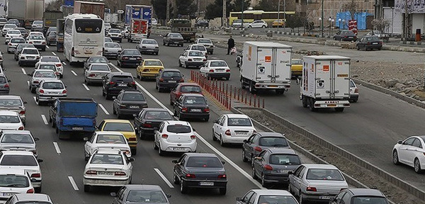 چالوس و هراز ترافیک است چالوس و هراز ترافیک است