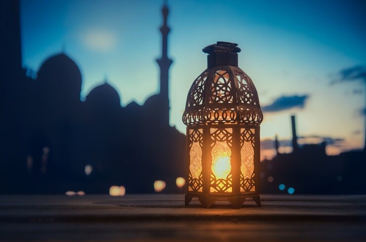 یکشنبه ۱۴ فروردین اول ماه رمضان است یکشنبه ۱۴ فروردین اول ماه رمضان است