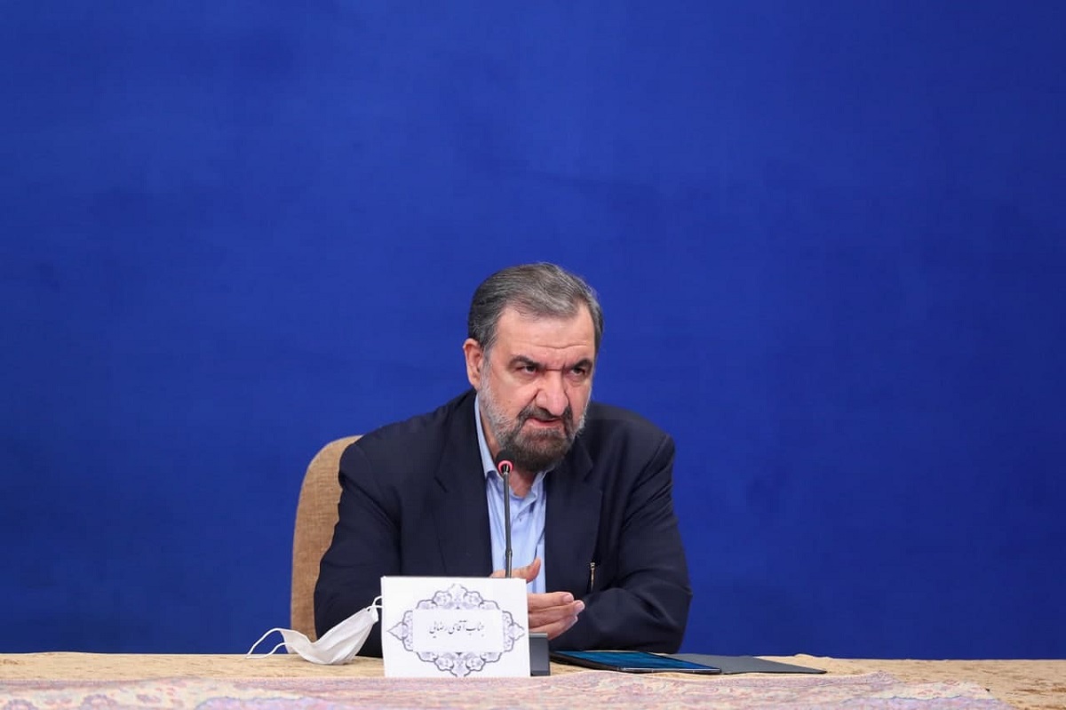 ضعیف ترین عضو تیم اقتصادی رییسی در سال ١۴٠٠ چه کسی بود؟ ضعیف ترین عضو تیم اقتصادی رییسی در سال ١۴٠٠ چه کسی بود؟