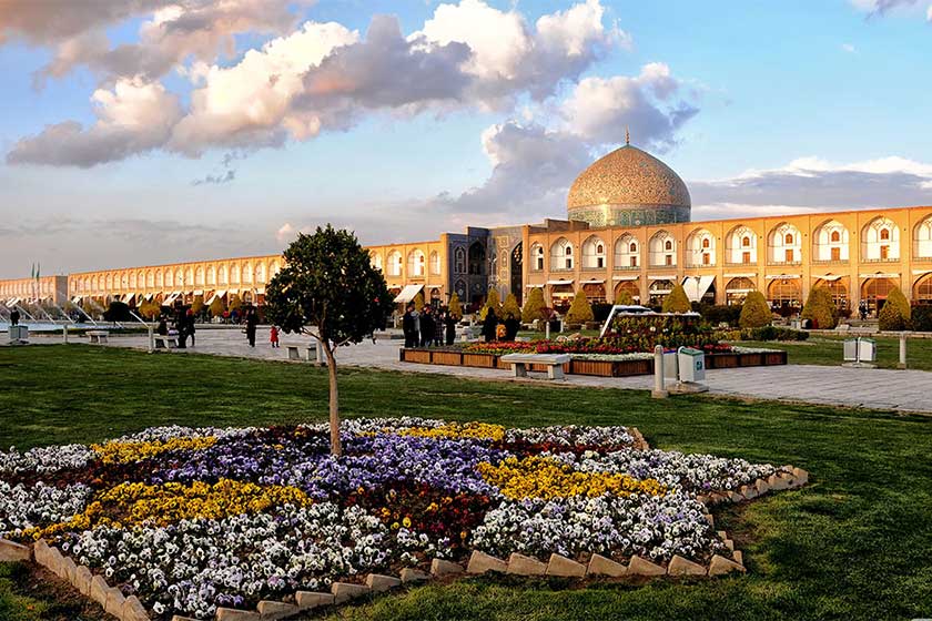 تور هوایی اصفهان به صرفه تر است یا تور زمینی ؟ + جدول قیمت
