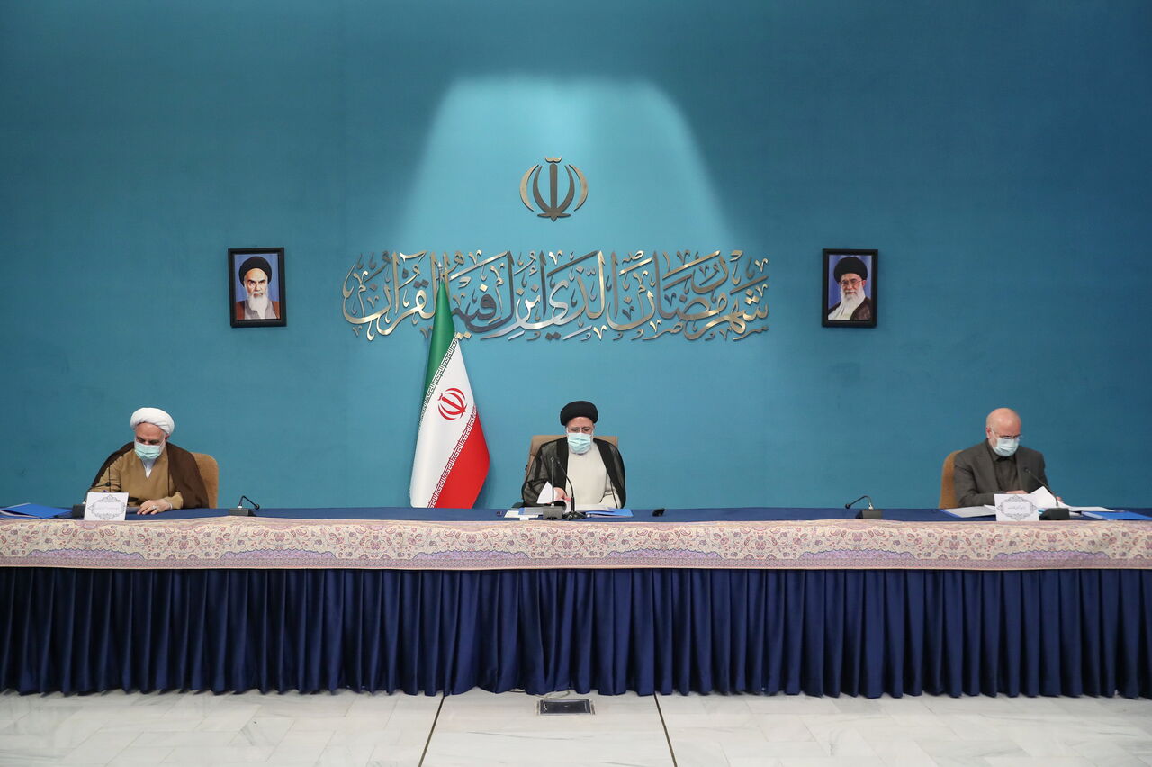 جلسه شورای هماهنگی اقتصادی با حضور سران قوا جلسه شورای هماهنگی اقتصادی با حضور سران قوا