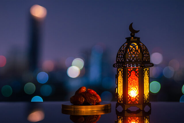 چرا روزه نگرفتی؟
