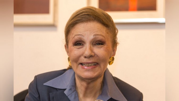 آخرین ملکه ایران در حال مرگ است؟ آخرین ملکه ایران در حال مرگ است؟
