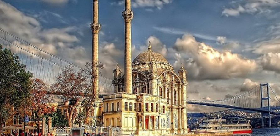 ۷ شب سفر نوروزی به استانبول ؛ ۴۶ میلیون تومان! + جدول