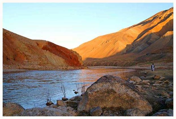 جهان در انتظار یک تراژدی بزرگ است جهان در انتظار یک تراژدی بزرگ است