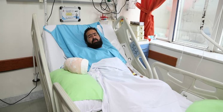 وضعیت عمومی روحانی مجروح حادثه حرم مطهر رضوی مساعد است وضعیت عمومی روحانی مجروح حادثه حرم مطهر رضوی مساعد است