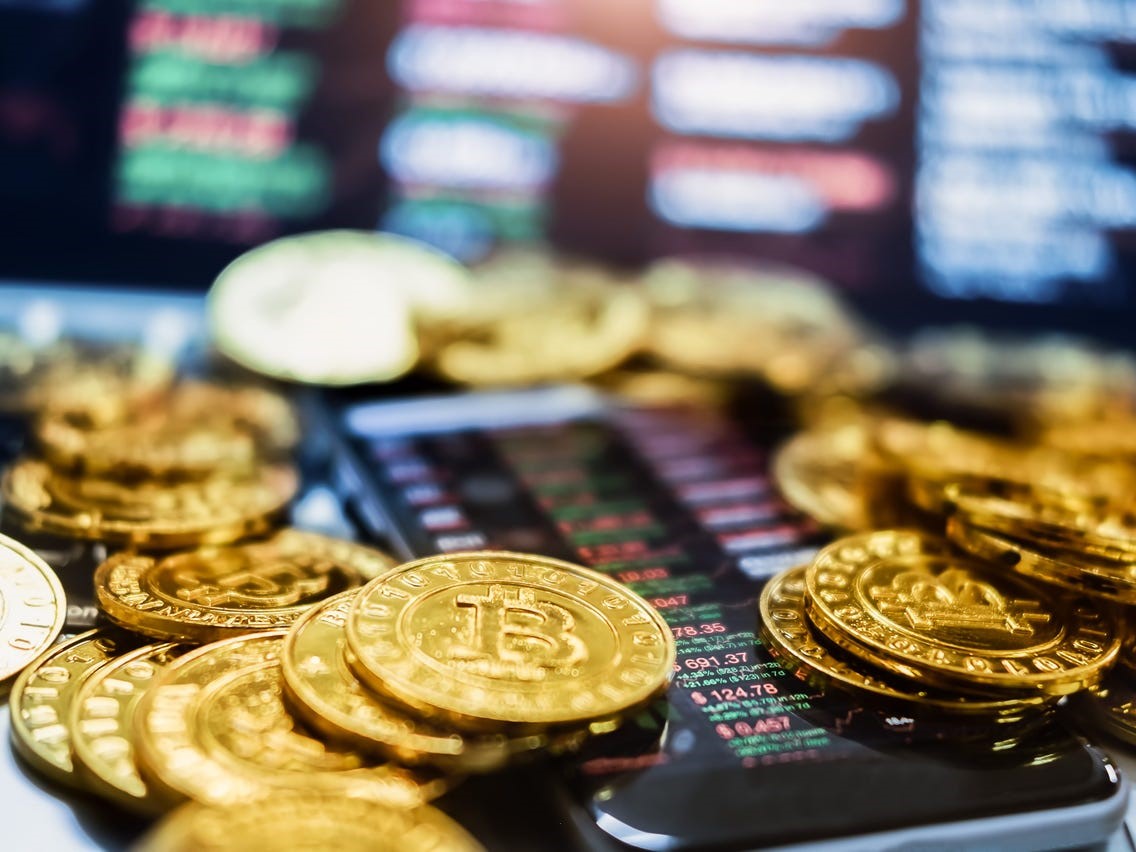 سوددهی بیت کوین بیشتر است یا سکه؟ سوددهی بیت کوین بیشتر است یا سکه؟