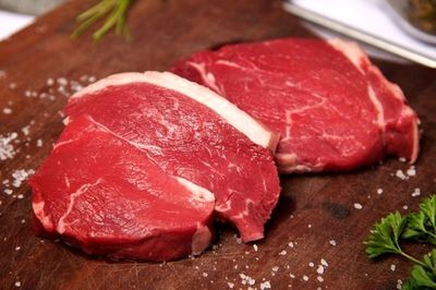 گوشت قرمز کیلویی چند؟ (جدول)