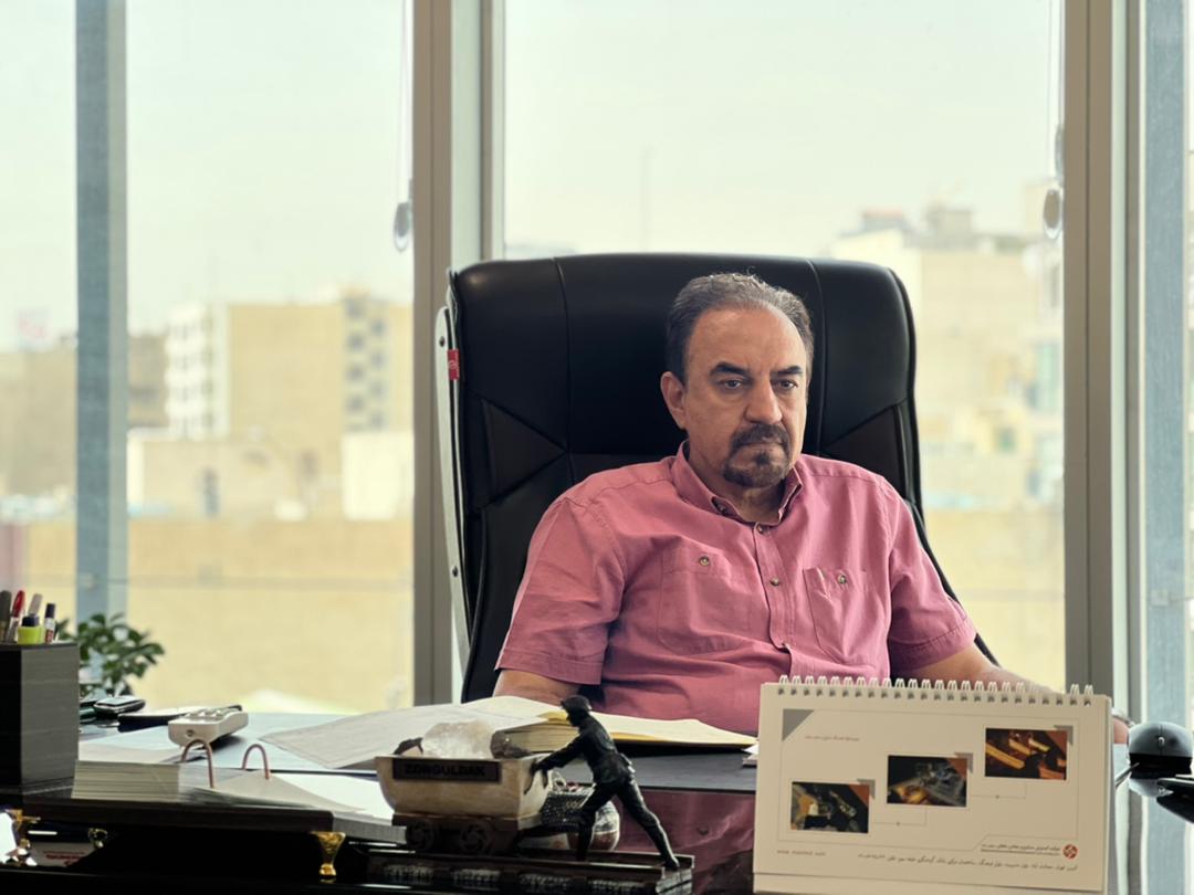 دولت سیاست حمایت از صنایع را جایگزین فشارهای مالی کند دولت سیاست حمایت از صنایع را جایگزین فشارهای مالی کند