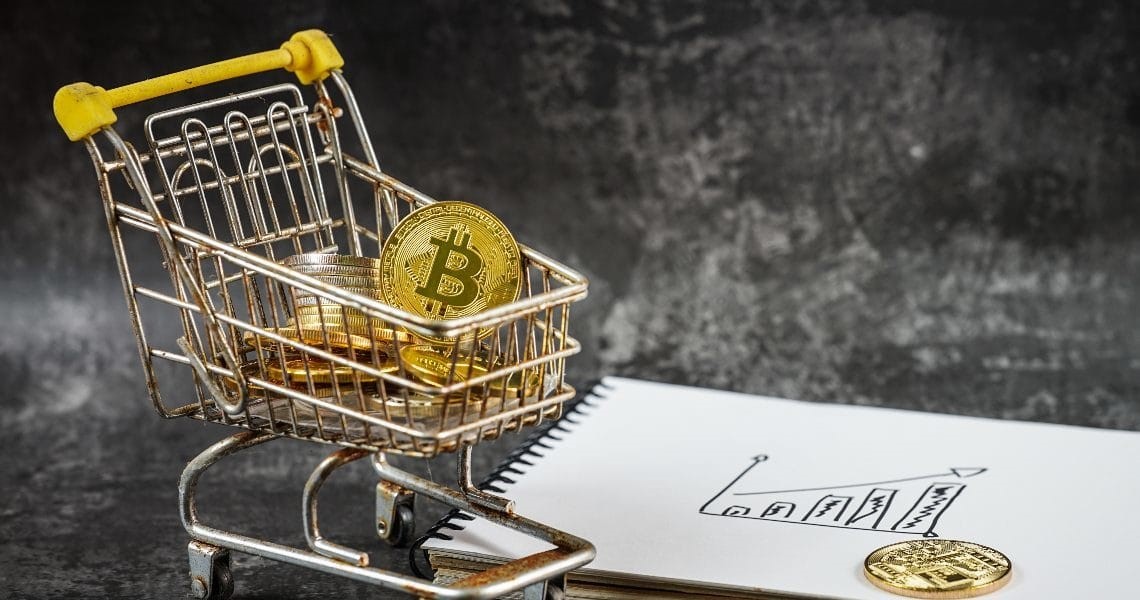 سازمان ها در حال انباشت بیت کوین هستند سازمان ها در حال انباشت بیت کوین هستند