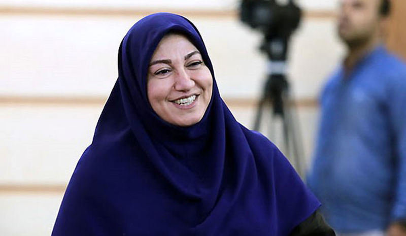 اعتراف مجری تلویزیون روی آنتن زنده / اشتباه من را تکرار نکنید اعتراف مجری تلویزیون روی آنتن زنده / اشتباه من را تکرار نکنید