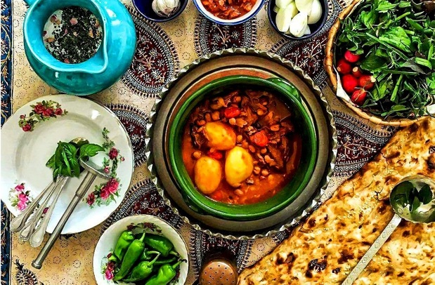 ادویه ای که دیزی سراها تو آبگوشت می ریزن چیه؟ ادویه ای که دیزی سراها تو آبگوشت می ریزن چیه؟