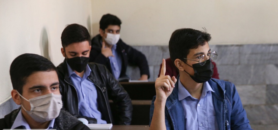 مدارس و دانشگاهها از ۱۴ فروردین حضوری می شوند مدارس و دانشگاهها از ۱۴ فروردین حضوری می شوند