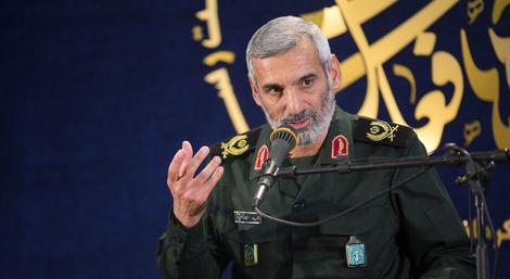 مشاور فرمانده کل سپاه: سرداران بزرگی را دیدم که کم آوردند و مقابل نظام ایستادند / با افرادی که مزدور هستند قاطعانه برخورد می کنیم مشاور فرمانده کل سپاه: سرداران بزرگی را دیدم که کم آوردند و مقابل نظام ایستادند / با افرادی که مزدور هستند قاطعانه برخورد می کنیم