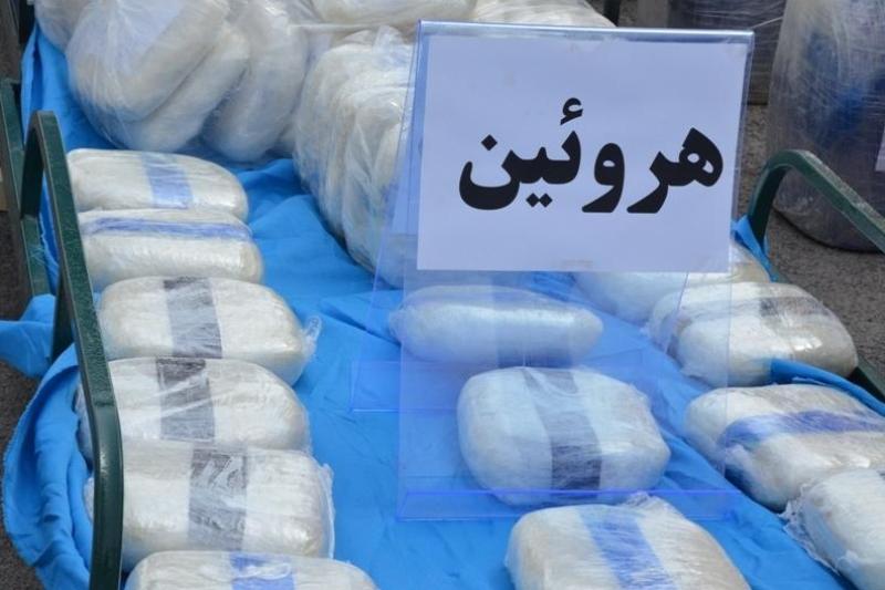 کشف یک کیلو و ۳۰۰ گرم هرویین از معده یک خانواده ۳ نفره در یزد + عکس کشف یک کیلو و ۳۰۰ گرم هرویین از معده یک خانواده ۳ نفره در یزد + عکس