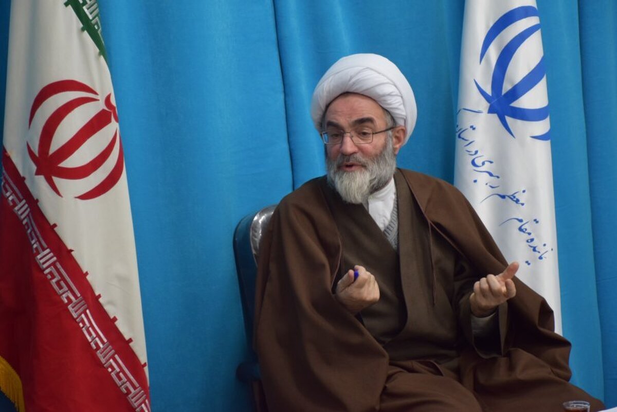 امام جمعه رشت: قرار شد موضوع حجاب و عفاف از ادارات استان آغاز شود امام جمعه رشت: قرار شد موضوع حجاب و عفاف از ادارات استان آغاز شود