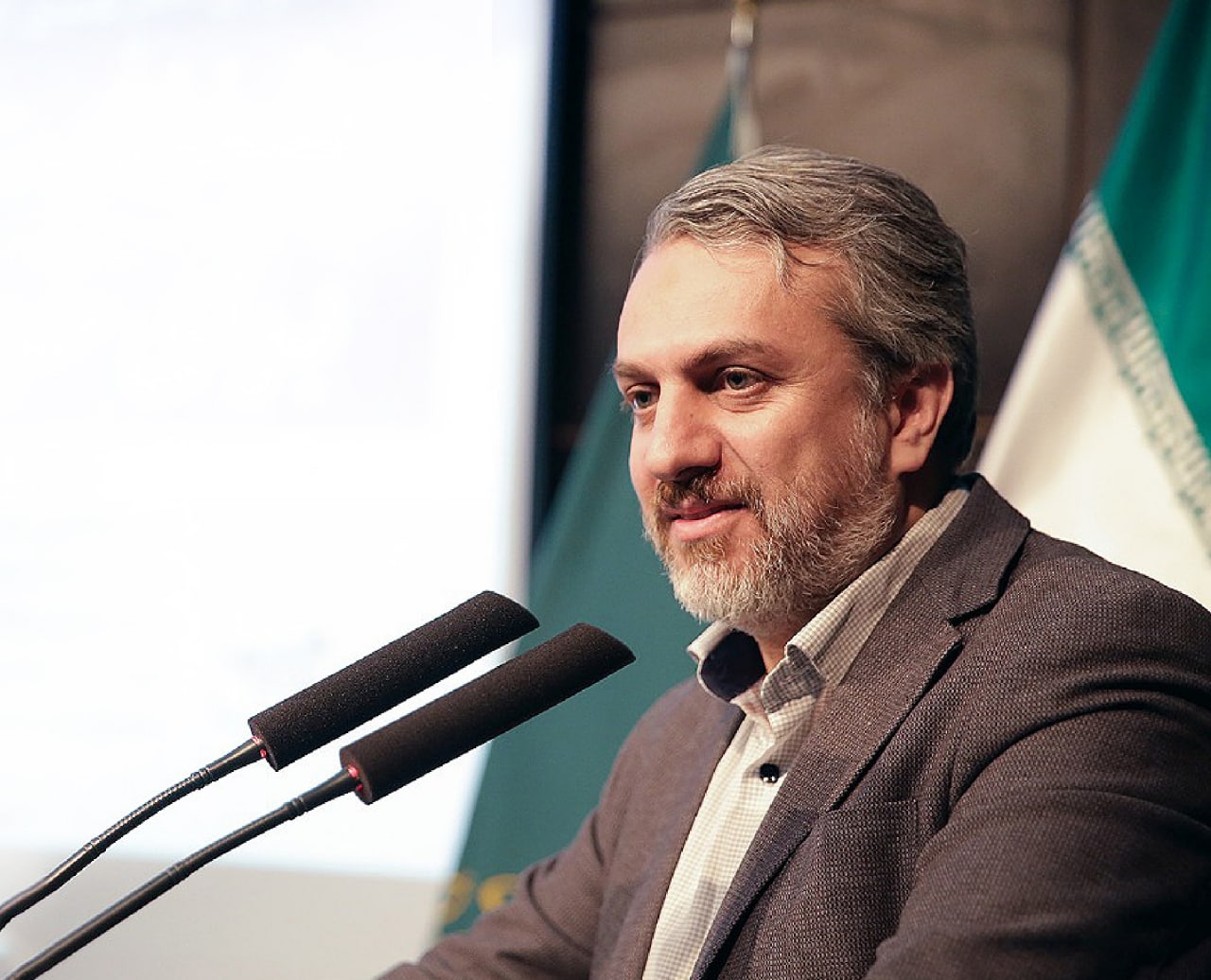 وزیر صمت: ۱۲ خودروی جدید به بازار می آید وزیر صمت: ۱۲ خودروی جدید به بازار می آید