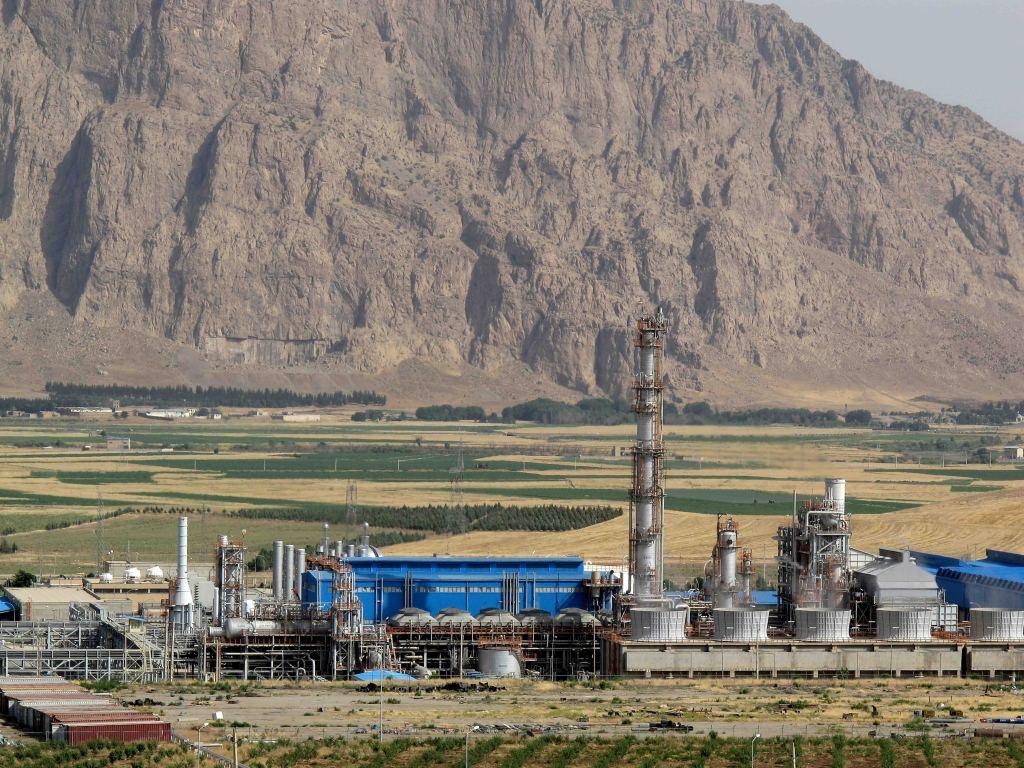 پتروشیمی کرمانشاه تعطیل شد پتروشیمی کرمانشاه تعطیل شد