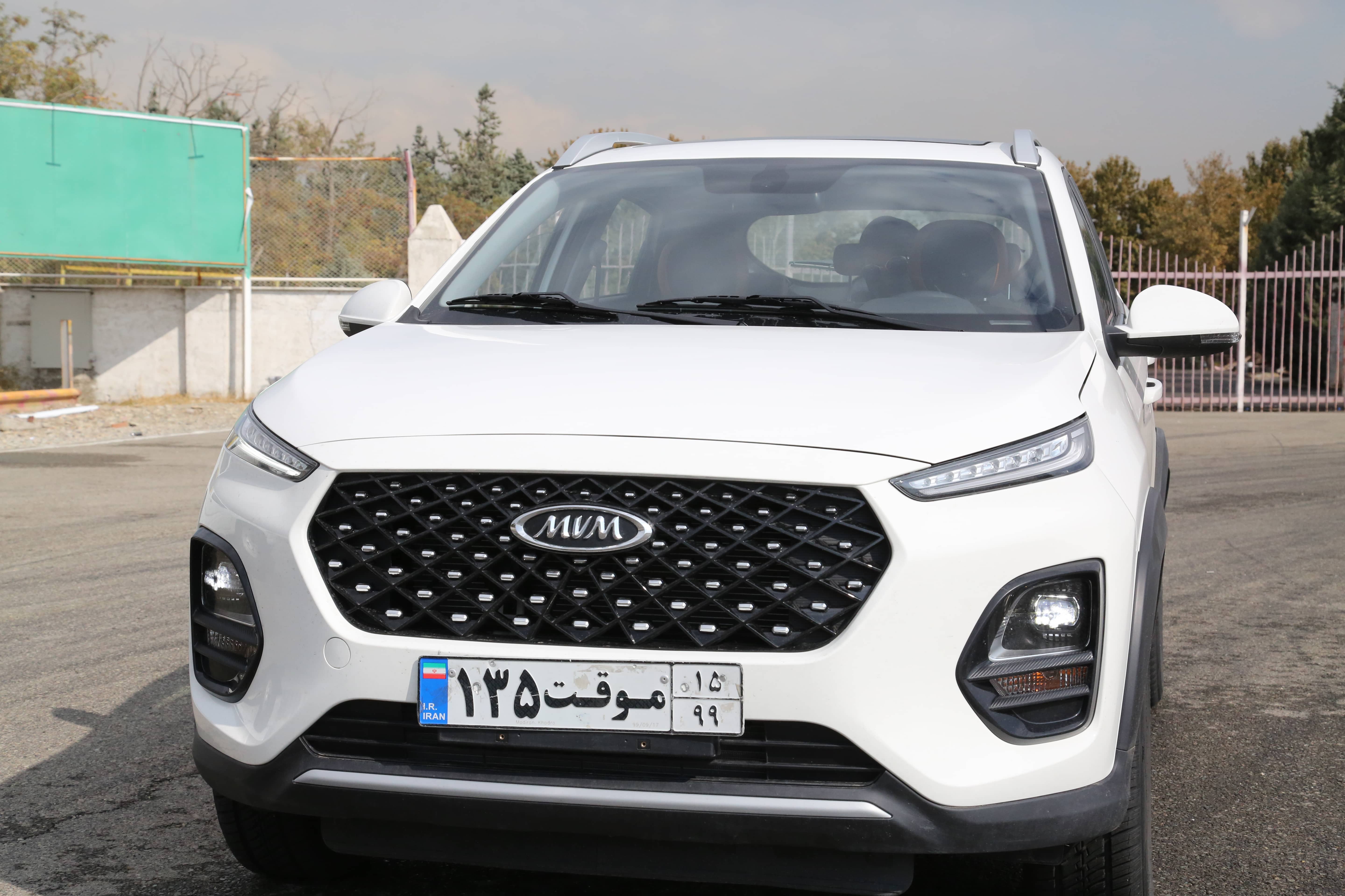 قیمت خودروهای ام وی ام + جدول قیمت کامل (۱۳ دی ۱۴۰۱) قیمت خودروهای ام وی ام + جدول قیمت کامل (۱۳ دی ۱۴۰۱)