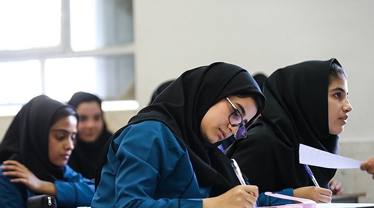 دختران متأهل می توانند در مدرسه روزانه تحصیل کنند؟ دختران متأهل می توانند در مدرسه روزانه تحصیل کنند؟