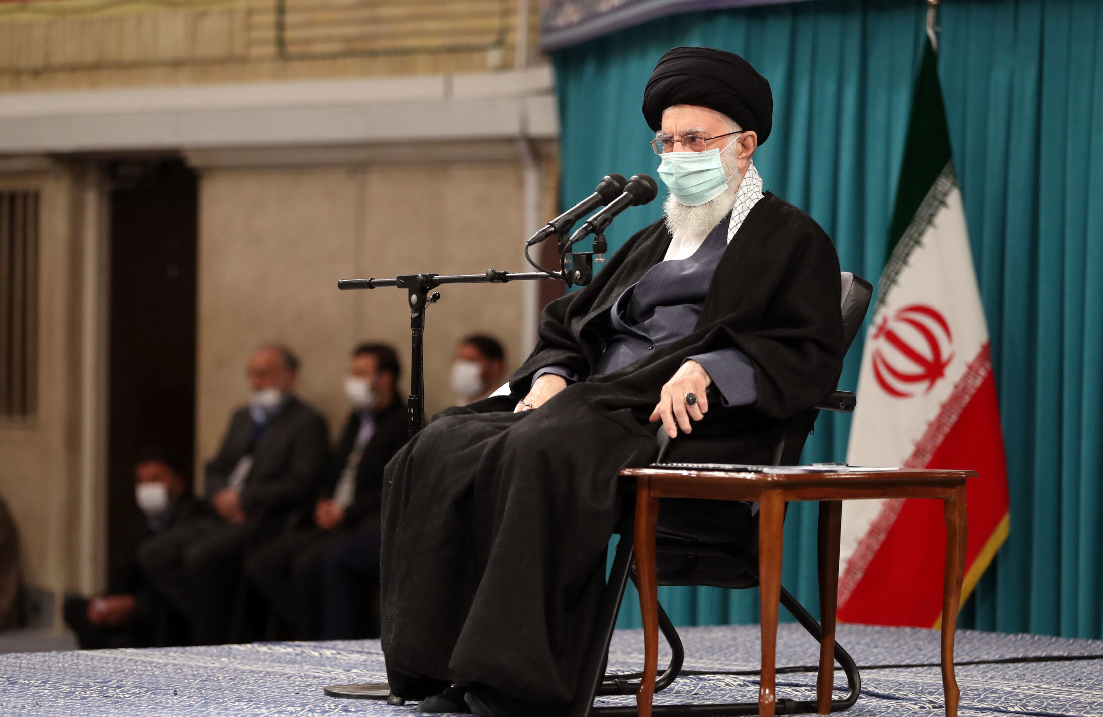 رهبر معظم انقلاب: در قضایای اخیر، در دلم به مهندسی خوب دشمن «آفرین» گفتم / وضعیت اقتصادی کشور خوب نیست؛ این مشکل زمینه ای بود که از آن استفاده کنند رهبر معظم انقلاب: در قضایای اخیر، در دلم به مهندسی خوب دشمن «آفرین» گفتم / وضعیت اقتصادی کشور خوب نیست؛ این مشکل زمینه ای بود که از آن استفاده کنند