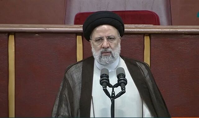 رییسی: تورم حتما کاهشی خواهد شد رییسی: تورم حتما کاهشی خواهد شد