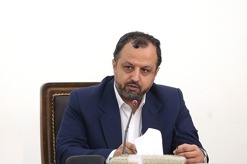 خاندوزی: به روش های اشتباه گذشته در عرضه خودرو رجوع نکنیم خاندوزی: به روش های اشتباه گذشته در عرضه خودرو رجوع نکنیم