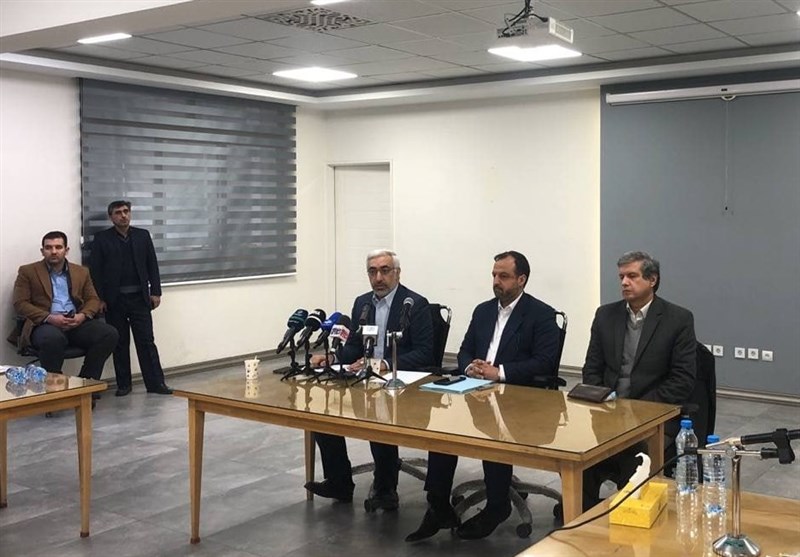 ۹ میلیون نفر برای ۲۰ هزار خودرو ثبت نام کردند / در صورت عدم عرضه خودرو در بورس کالا، صنعت خودرو به تعطیلی کشیده می شد ۹ میلیون نفر برای ۲۰ هزار خودرو ثبت نام کردند / در صورت عدم عرضه خودرو در بورس کالا، صنعت خودرو به تعطیلی کشیده می شد