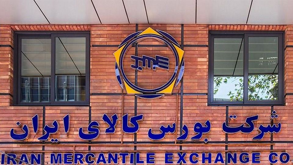 ترمز قیمت خودرو در بورس کالا کشیده شد ترمز قیمت خودرو در بورس کالا کشیده شد