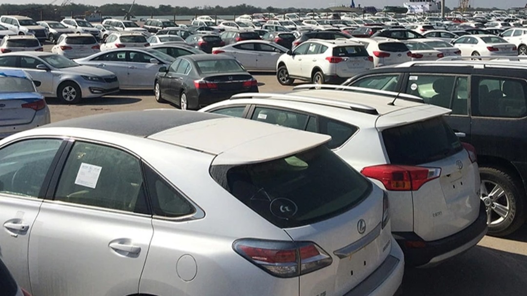 محموله «کیا» به ایران رسید / جزییات ورود اولین محموله‌ خودروهای وارداتی