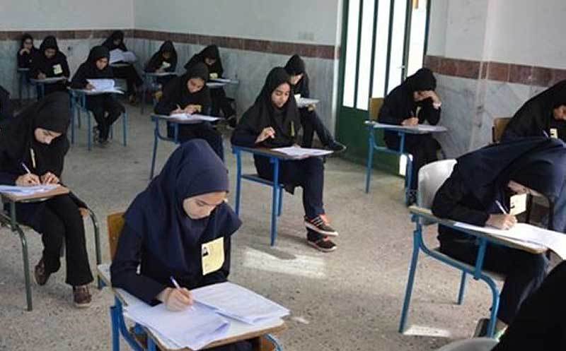 سؤالات امتحان نهایی لو رفت؟ /ماجرای انتشار پاسخ سؤالات ۱۹ دقیقه بعد از شروع آزمون! سؤالات امتحان نهایی لو رفت؟ /ماجرای انتشار پاسخ سؤالات ۱۹ دقیقه بعد از شروع آزمون!